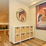 Olympia Haus 2, Whg 11 Apartment